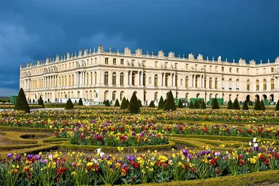 Versailles' Royal Secrets: An Exclusive Marie Antoinette Tour