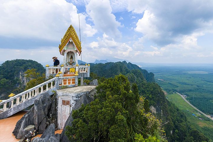 Krabi Jungle Adventure: Elephant Trek, Hot Springs & Tiger Cave!