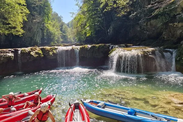 Mreznica Waterfalls Kayak Adventure: A Croatian Hidden Paradise!