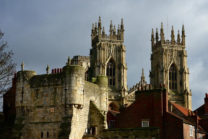 York's Best Small-Group Walking Tour: Uncover Hidden Gems