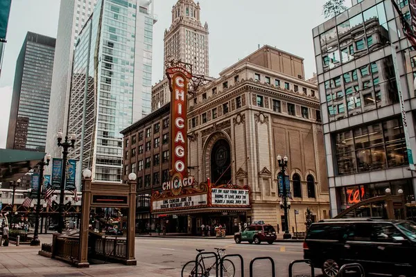 Chicago Mob & Ghost Tour: Dark History & Haunts