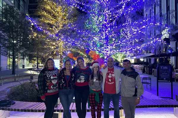 Tampa's Dazzling Christmas Lights: A Festive Golf Cart Adventure