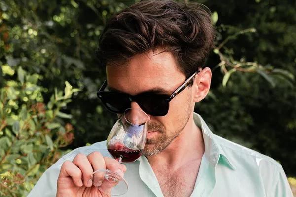 Hidden Paris: Wine & History Walking Tour