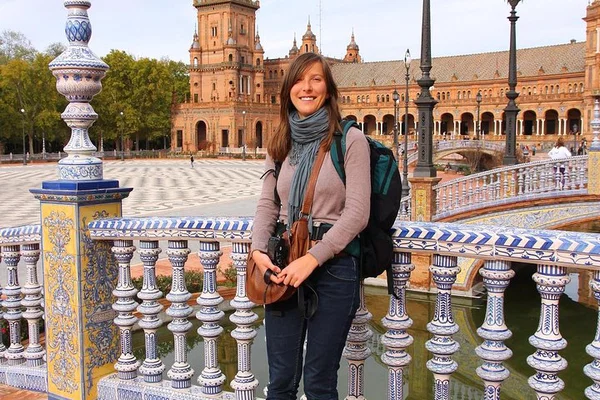 Seville's Splendor: A Whirlwind Alcazar & Santa Cruz Escape from Cadiz