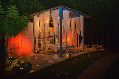 Swing into Romance: Instagram Photoshoot & Candlelit Dinner in Delhi's Enchanting Forest