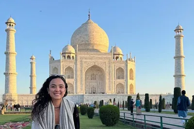 Gatiman Express: Delhi to Agra's Taj Mahal & Wonders - A Swift, Luxurious Day Trip