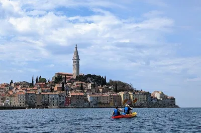 Rovinj Sunset Kayak Tour: Paddle into Paradise