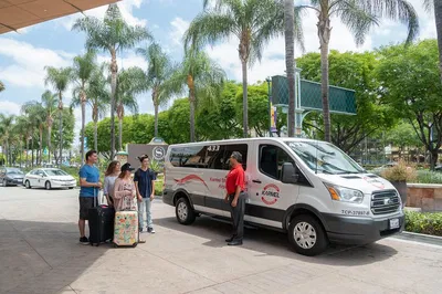 Stress-Free LAX Transfer: Shared Ride from Anaheim Resorts