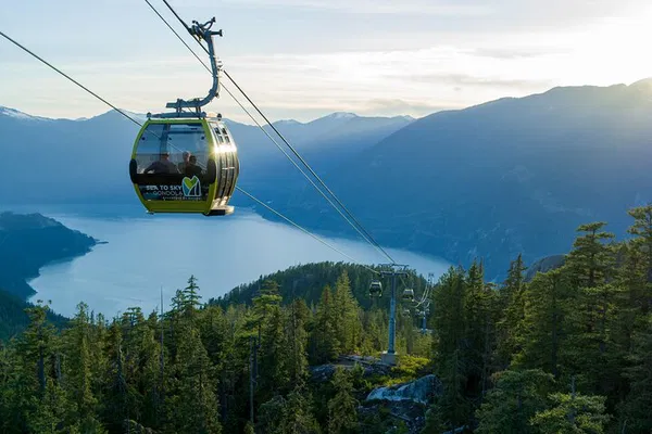 Whistler Adventure: Sea to Sky Gondola & Village Tour