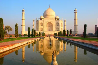 Witness Sunrise at the Taj Mahal: A Luxurious Delhi Day Trip