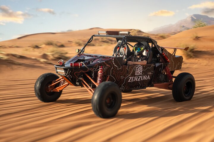 Unearth Ancient Wonders: Dune Buggy & Fossil Discovery in Mleiha!