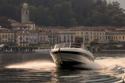 Unforgettable Lake Como: Private Boat Tour Bliss