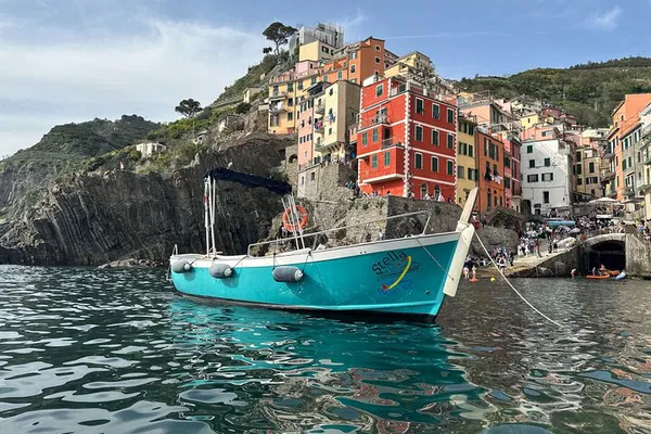 Cinque Terre Sea Escape: Wine, Waves, and Unforgettable Views