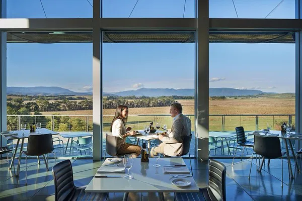 Yarra Valley Wine Tour: Tastings & Lunch from Melbourne