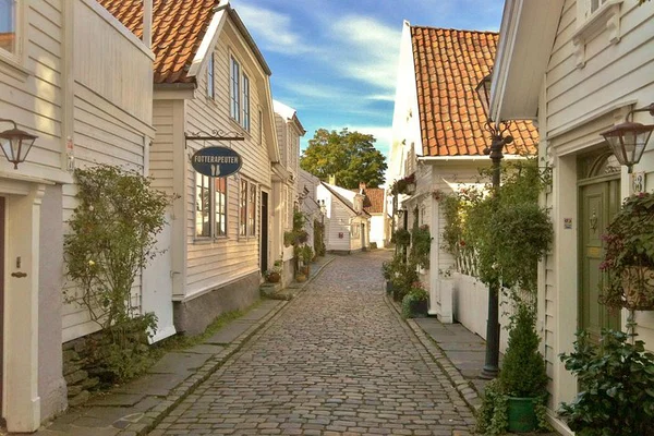 Stress-Free Bergen-Stavanger Private Transfer: Door-to-Door Comfort