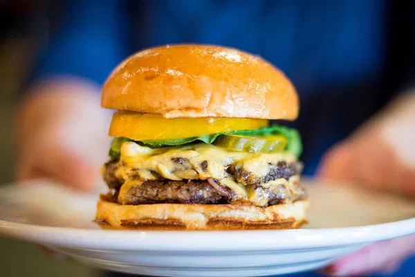 Savor Atlanta: Ponce City Market Food, History & Art Adventure