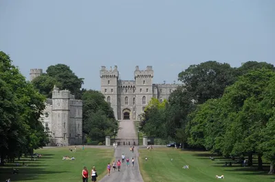 Royal London: Windsor Castle & Hampton Court Palace Unveiled