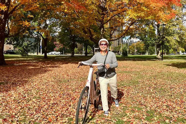 Milwaukee E-Bike Adventure: Unveiling History & Hidden Gems!