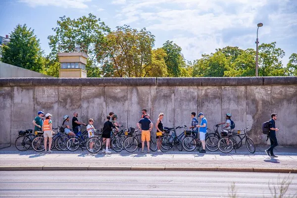 Berlin Wall Bike Tour: Cold War History in Small Groups