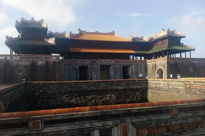 img0