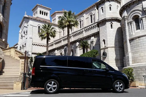 Monaco, Monte Carlo & Eze: Private Day Trip from Cannes