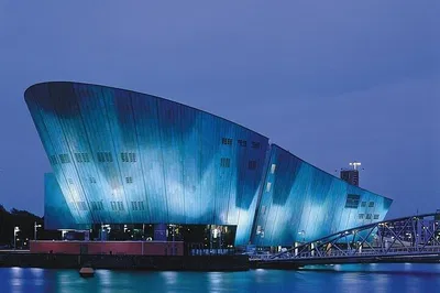 NEMO Science Museum: Amsterdam's Interactive Family Adventure