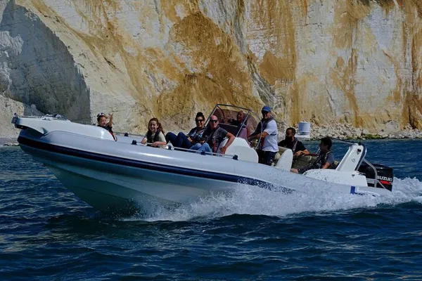 Seven Sisters Boat Tour: Coastal Thrills
