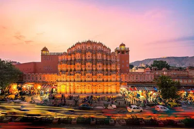 Golden Triangle Odyssey: Sunrise Taj Mahal & Cultural Immersion