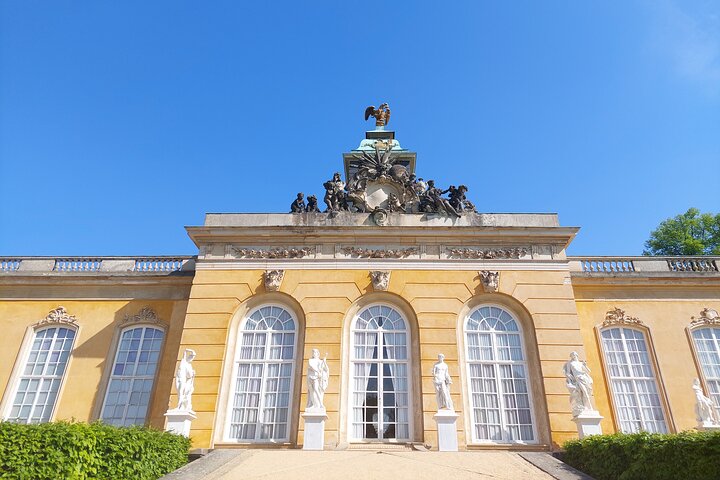 https://images.dyvarcity.com/experience-images/dyvarcity_4ee8b0c000bdb46fbb620ef8b_e9.jpg