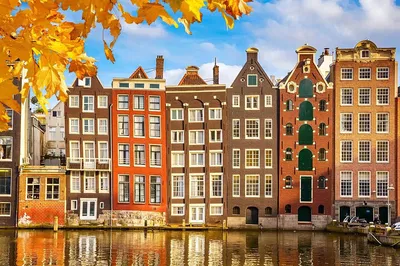 Amsterdam Private Transfer: Effortless & Luxurious Travel
