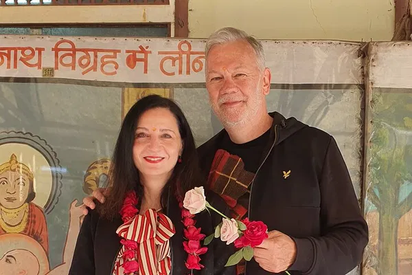 Jaipur Flower Tour: Hawa Mahal & Pink City (Private)