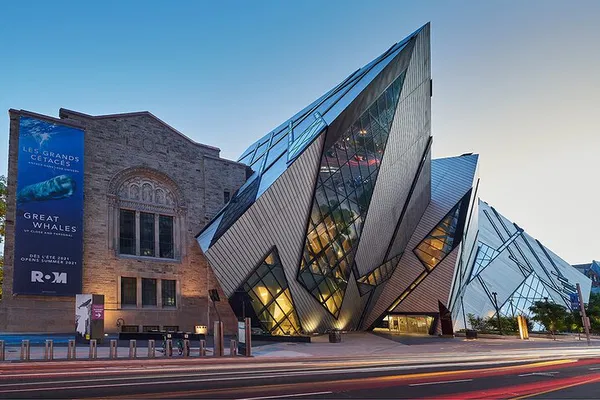 Explore World Wonders: Royal Ontario Museum Adventure