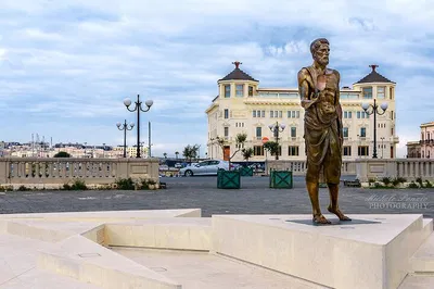 Uncover Syracuse: A Guided Journey Through Ancient Neapolis & Ortigia's Charm