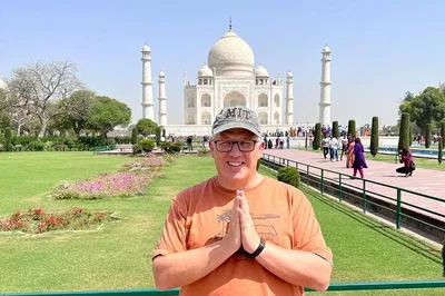 Unveiling the Taj: A Luxurious Delhi to Agra Private Tour