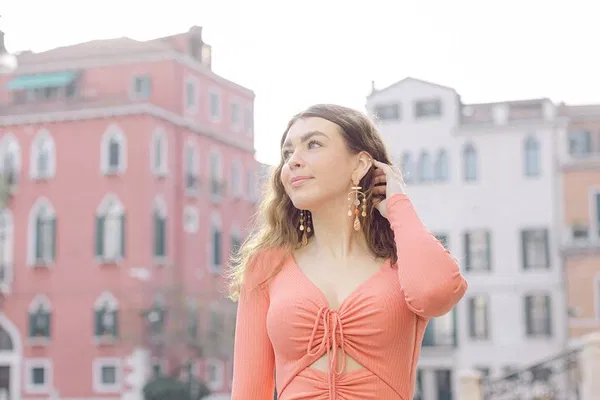 Venice Photo Magic: Capture Your Dream Portraits!