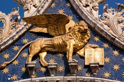 Unveiling Venetian Splendor: Skip-the-Line St. Mark's Basilica Tour