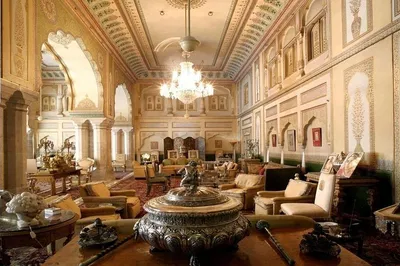 Step Back in Time: A Private Champagne Tour of Jaipur's Chandra Mahal