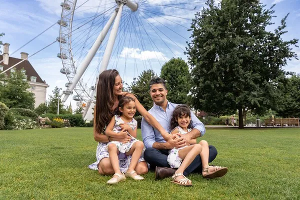 Iconic London Photo Tour: Capture Stunning Portraits