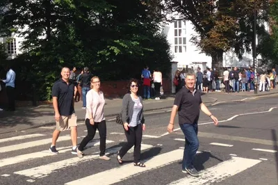 Groovy Beatles Black Cab Tour: London's Fab Four Fan Ride!