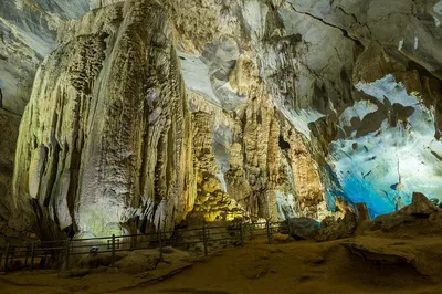 Journey Through History: DMZ & Phong Nha Cave Private Tour from Hue