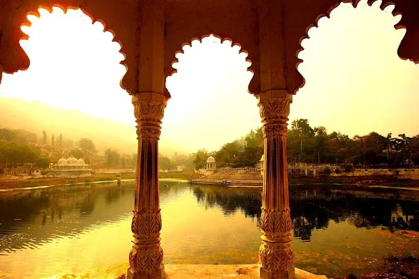 Unveiling Rajasthan's Splendor: A 20-Day Cultural Odyssey from Delhi