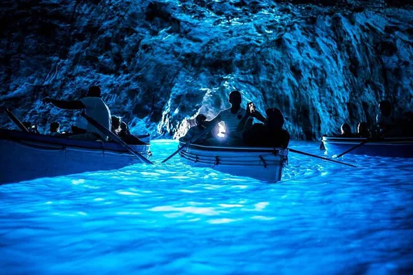 Capri Boat Tour: Swim & See Blue Grotto (Optional)