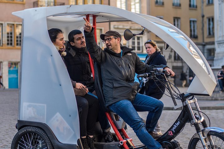 Unveiling Lyon: A Pedicab Adventure Through History & Culture