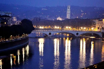 Enchanting Verona: Moonlight Walking Tour Through History