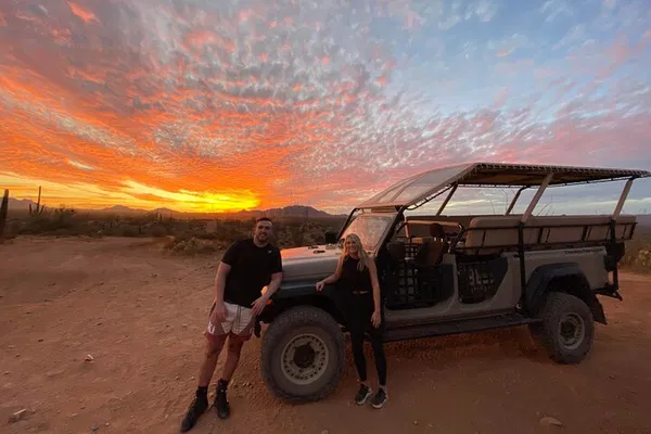 Sunset Jeep Tour: Sonoran Desert Adventure