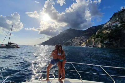 Amalfi Coast Boat Trip: Positano & Praiano Small Group