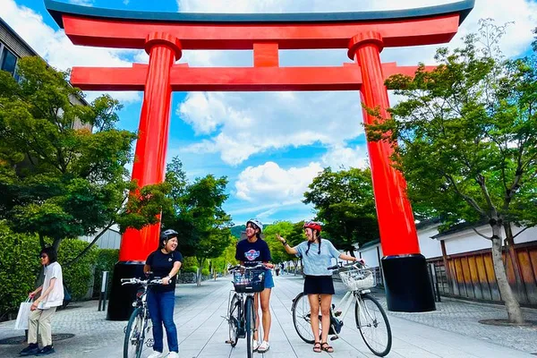 Kyoto E-Bike Adventure: Explore Iconic Landmarks & Hidden Gems!