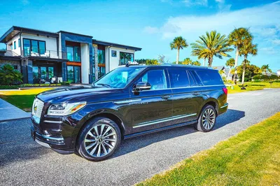 Luxury Car Bliss: JAX Airport to Margaritaville Beach Hotel