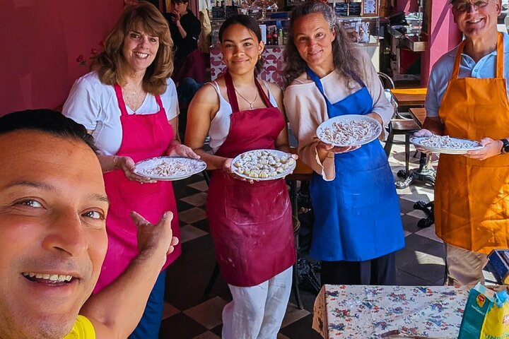 Rome: Gluten-Free Feast Cooking Class with Chef Christian