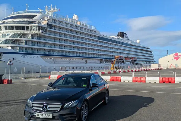 Unveiling Belfast's Soul: Explore History, Culture & Coastal Beauty with a Local Guide